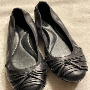 Born size 8 Black Women's Ballet Flats
